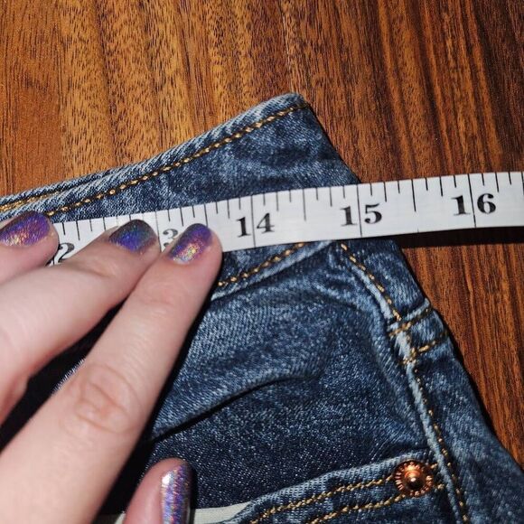 4 For $50 🎃 Universal Thread Blue Denim Jean Shorts Womens Size 6 - Picture 5 of 7